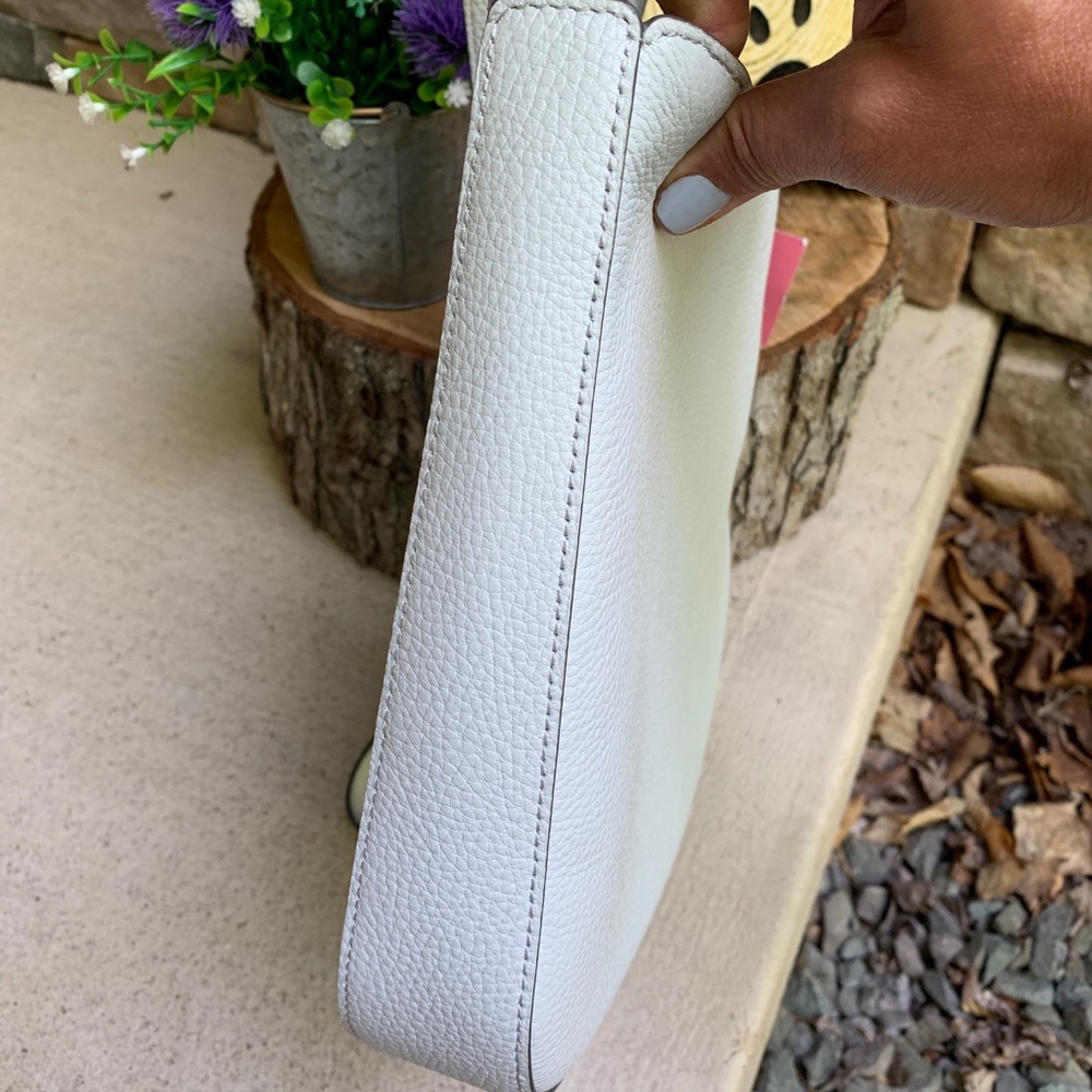 Authentic Kate spade pebbled Leather top zip Crosb - Picture 7 of 9